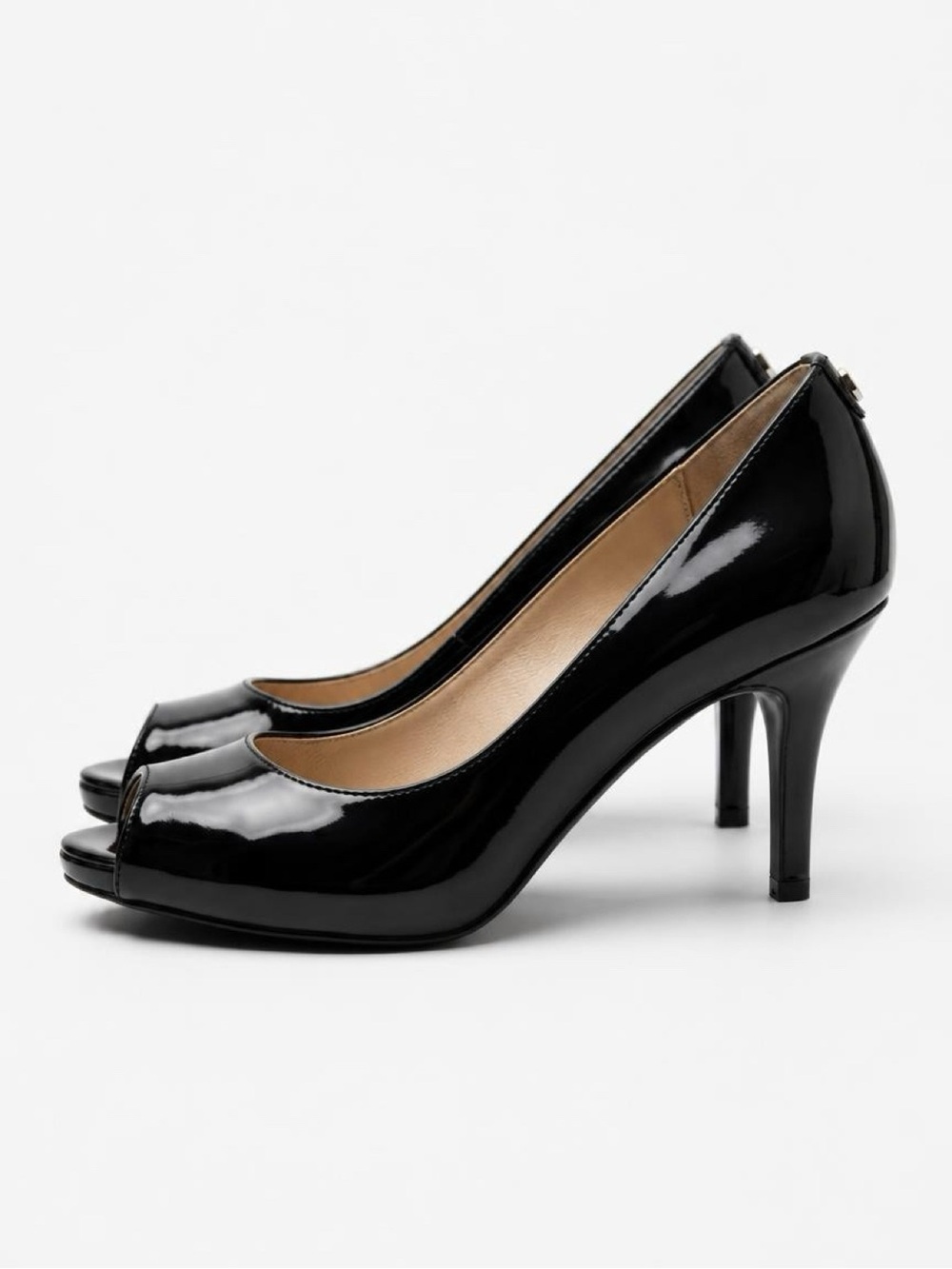 Michael Kors Black Leather Pointed-Toe stiletto heels Size 6,5‎